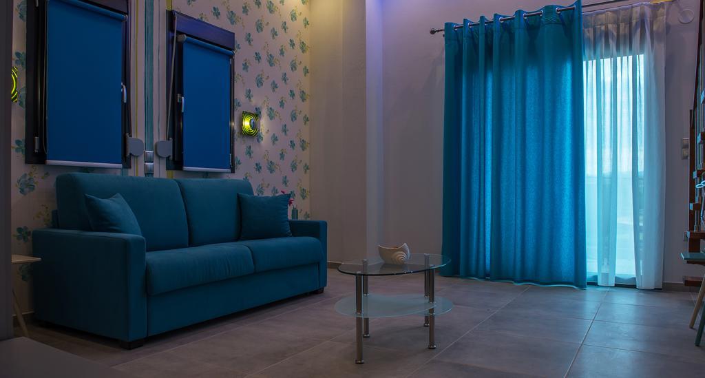 Grey House Apartments Никити Экстерьер фото